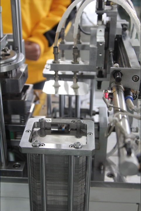 ABM-M MAGNET Automatic Making Machine 80*53mm in the Video.